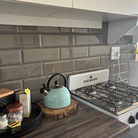 Dewdrop Farm Stay Ermelo Bagian luar foto