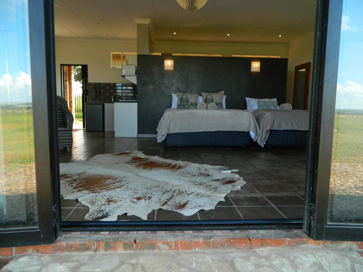 Dewdrop Farm Stay Ermelo Bagian luar foto