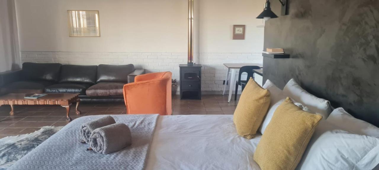 Dewdrop Farm Stay Ermelo Bagian luar foto